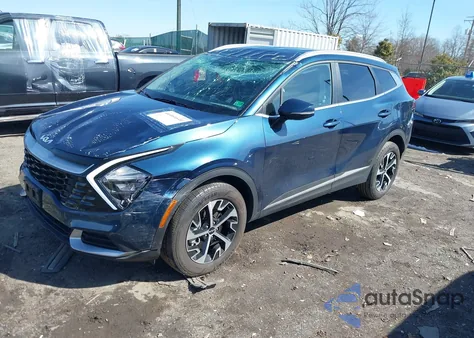 2023 Kia Sportage Hybrid Ex from USA, damaged, VIN KNDPVCAG6P7102319